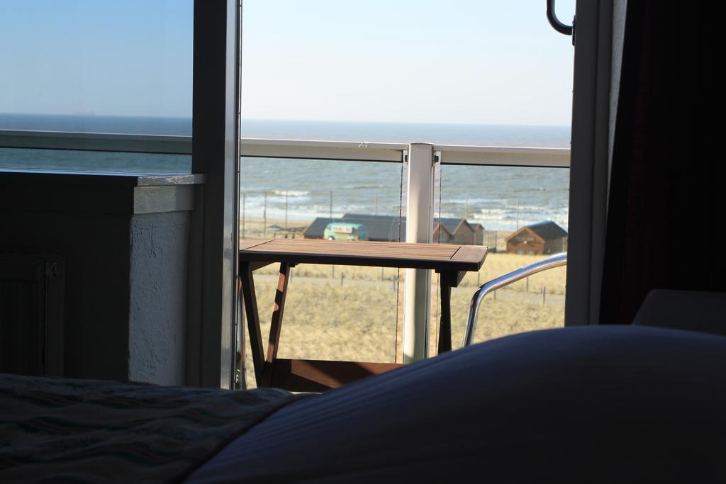 Hotel Zee En Duin カトウェイク・アーン・ゼー 部屋 写真