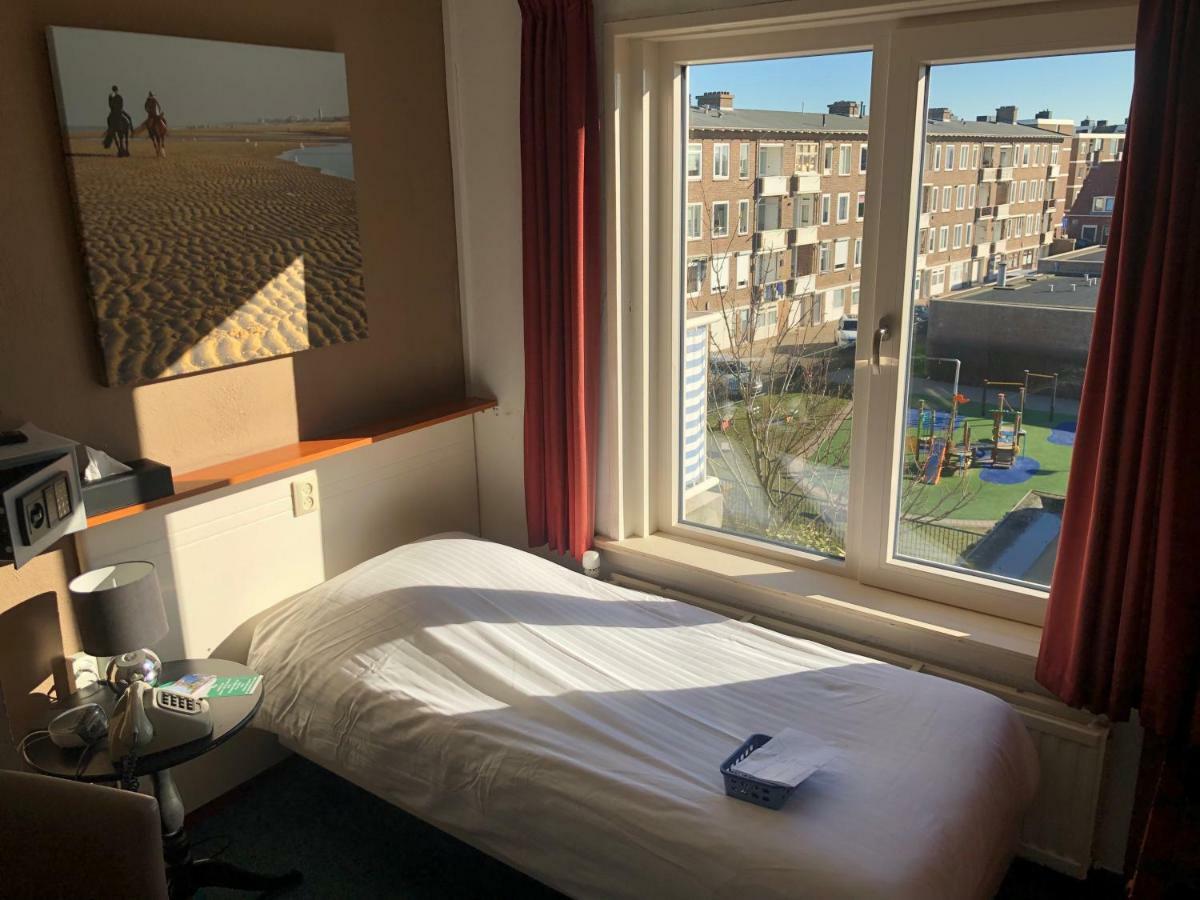 Hotel Zee En Duin カトウェイク・アーン・ゼー エクステリア 写真